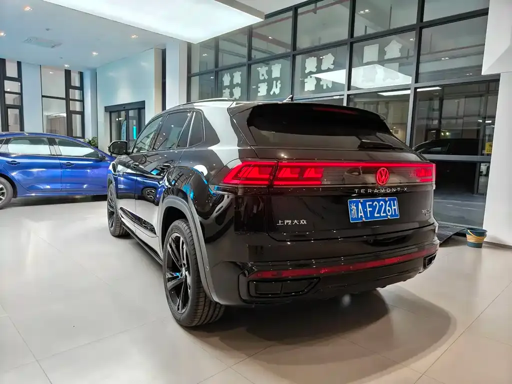Volkswagen Teramont 2024 из CN, фото 6