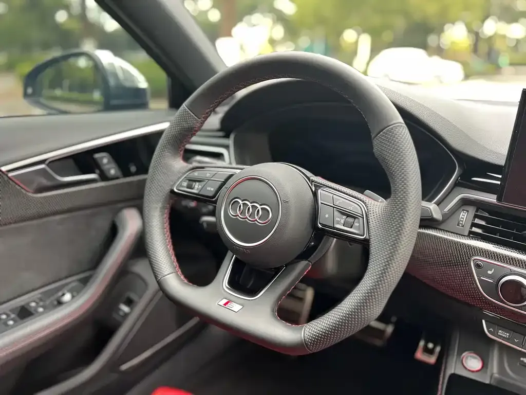 Audi S4 2023 из CN, фото 10