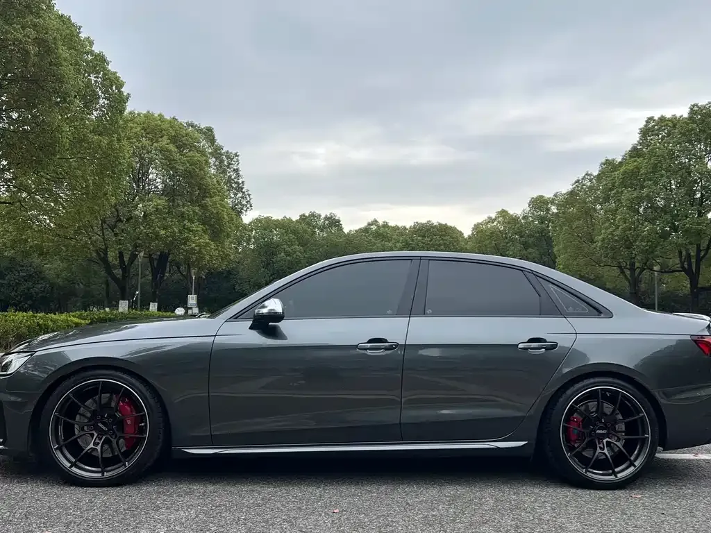 Audi S4 2023 из CN, фото 4