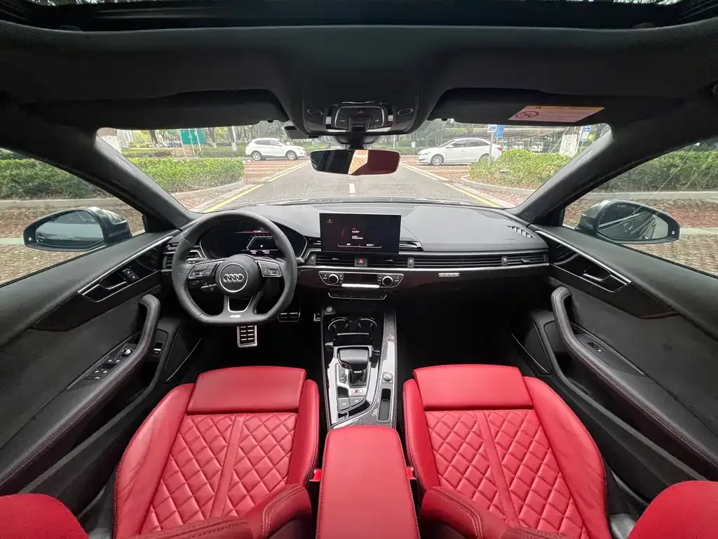 Audi S4 2023 из CN, фото 9