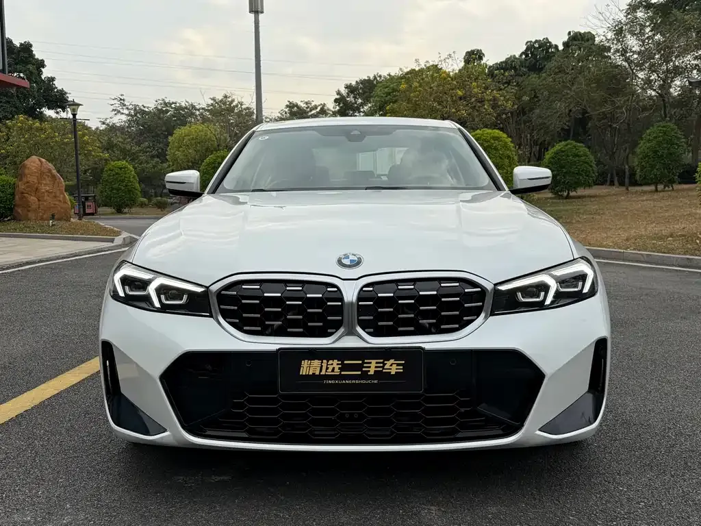 BMW 3 Series 2024 из CN, фото 2