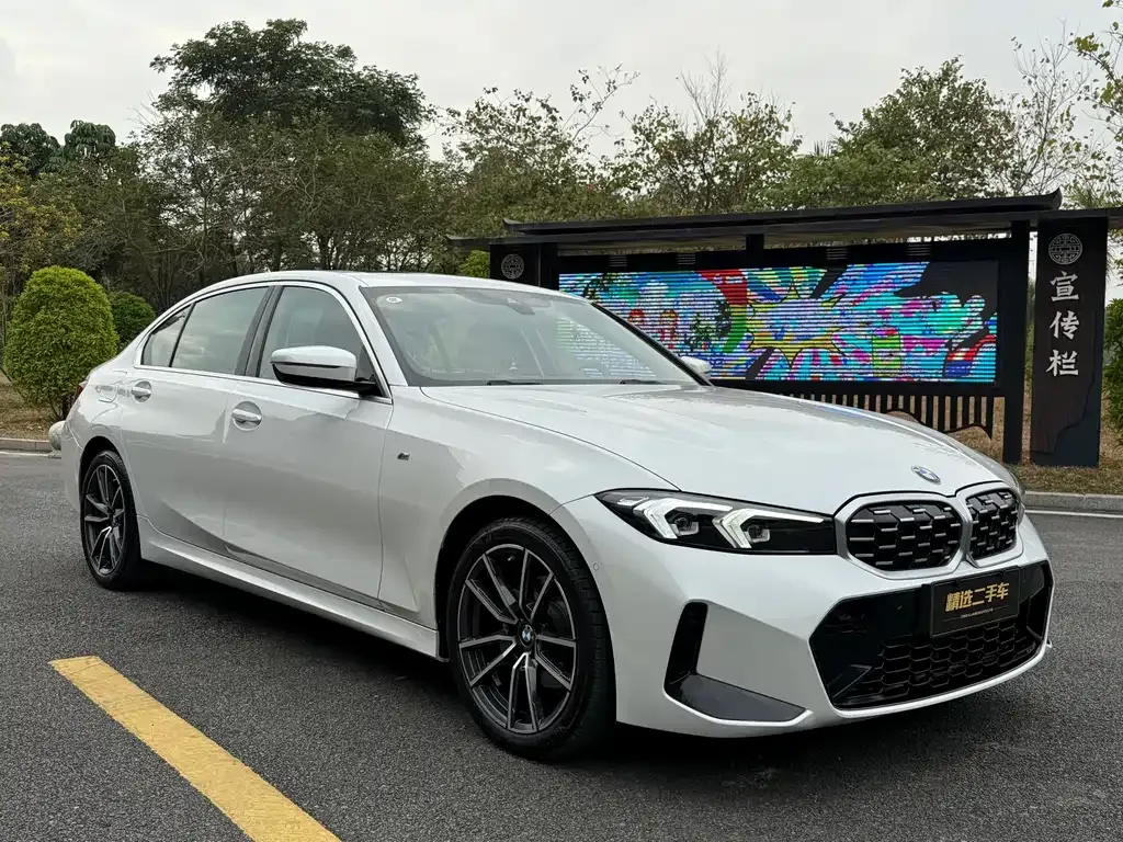 BMW 3 Series 2024 из CN, фото 3