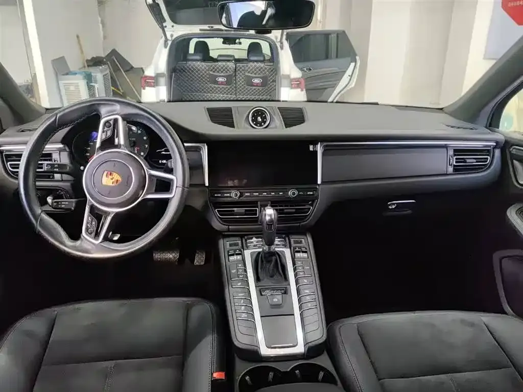 Porsche Macan 2022 из CN, фото 3