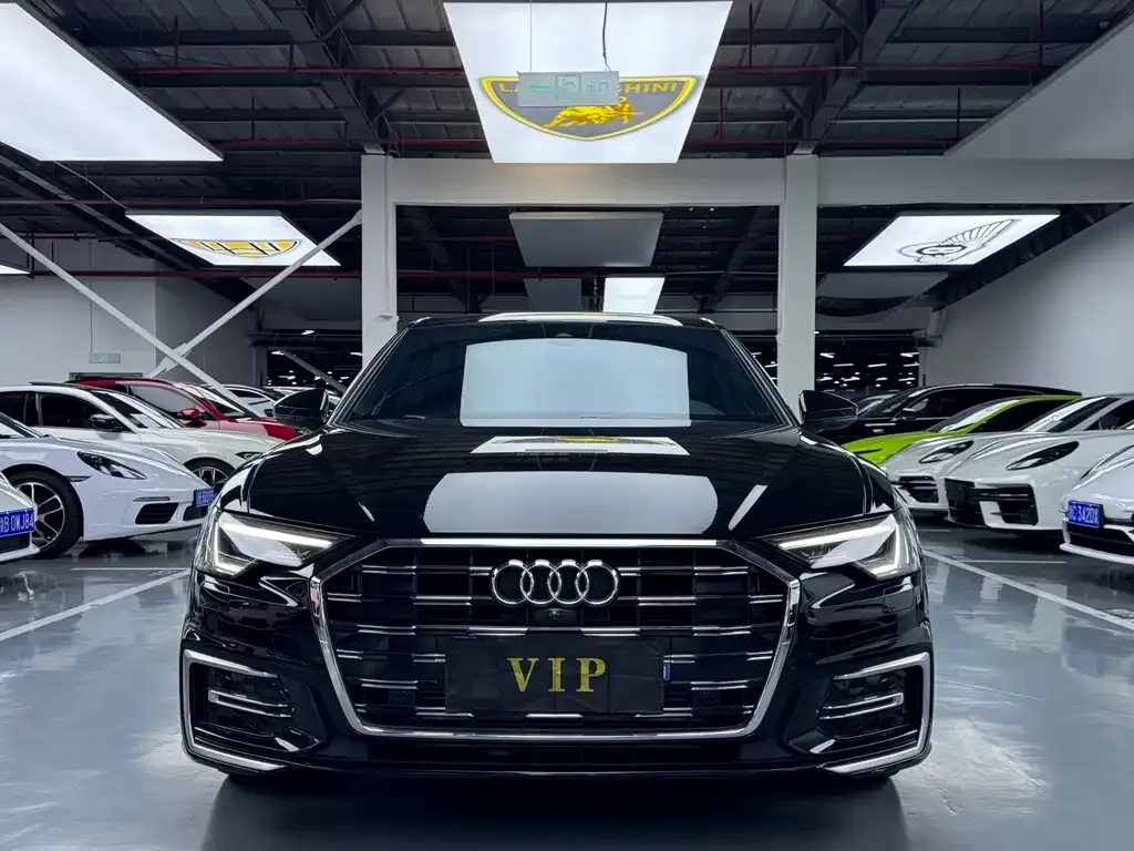 Audi A6L 2023 из CN, фото 2