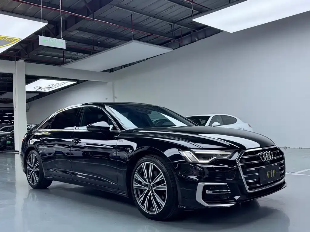 Audi A6L 2023 из CN, фото 3