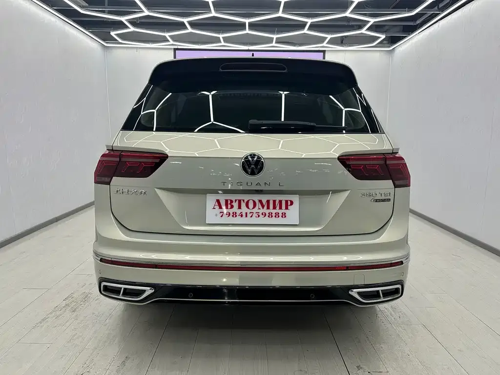 Volkswagen Tiguan L — фото 7