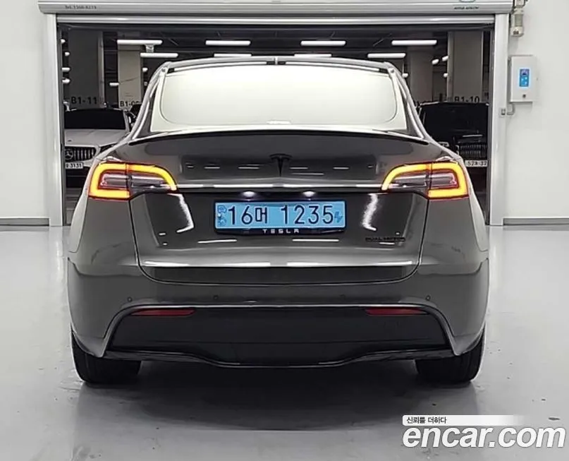 Tesla Model Y — фото 3