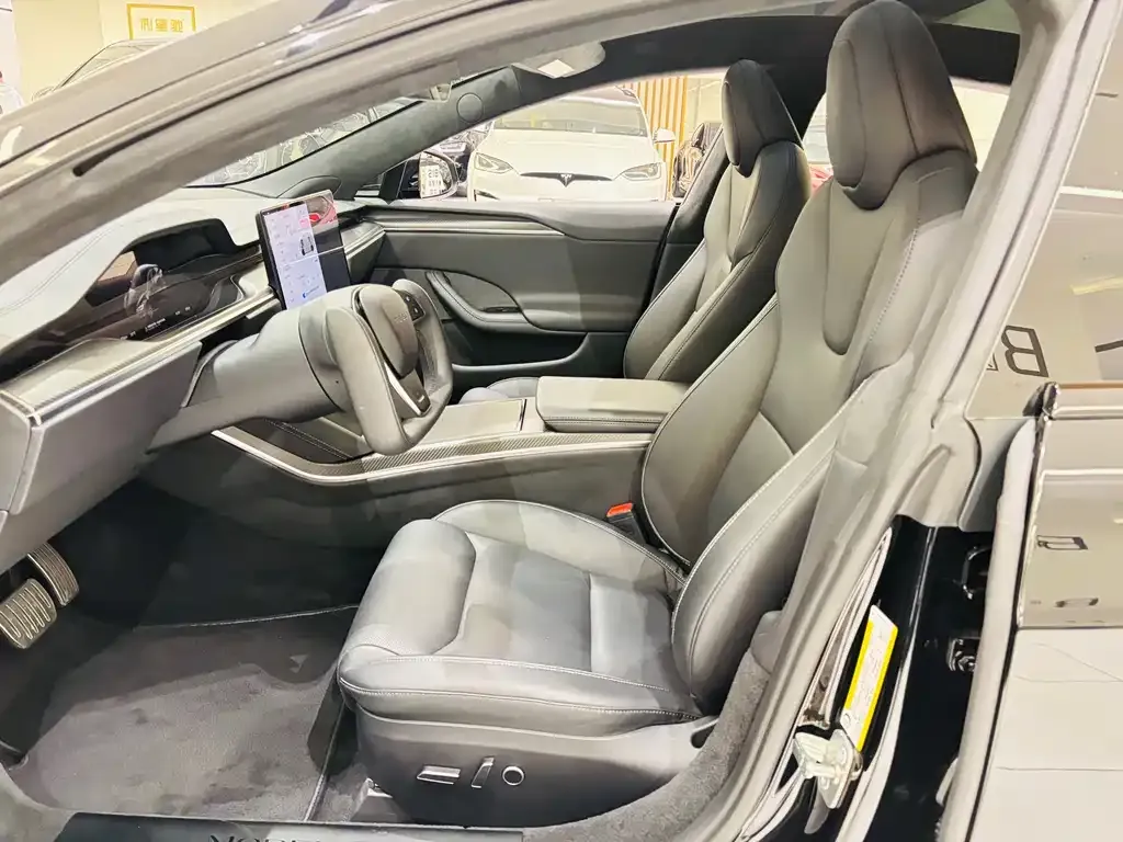 Tesla Model S 2023 из CN, фото 6