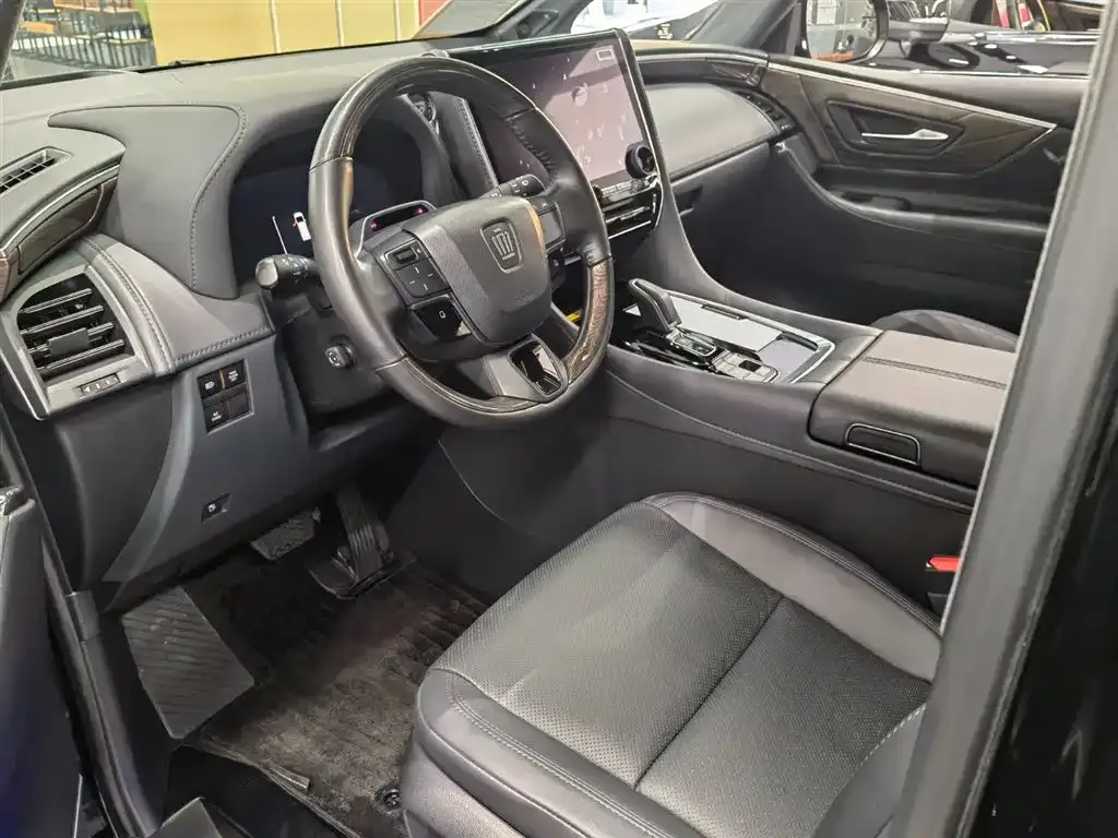 Toyota Vellfire 2024 из CN, фото 7