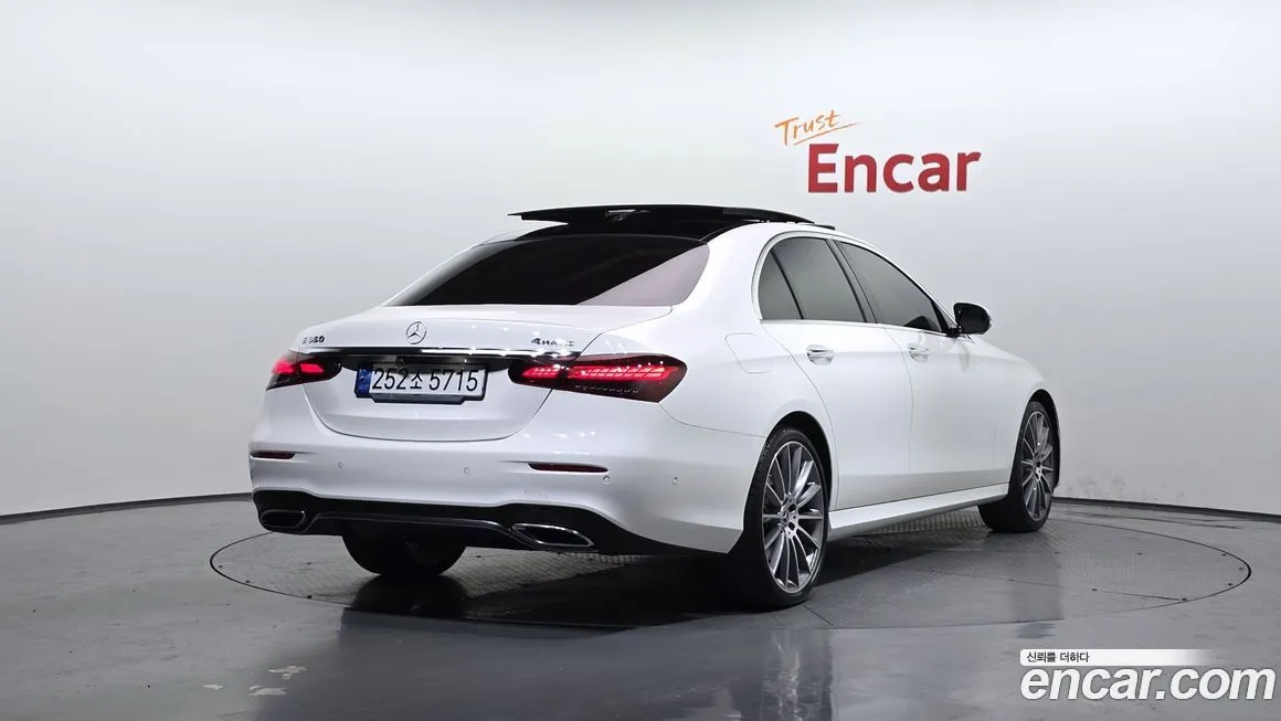 Mercedes-Benz E-Class 2021 из KR, фото 2