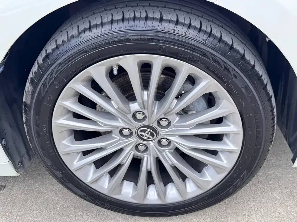Toyota Avalon 2021 из CN, фото 7