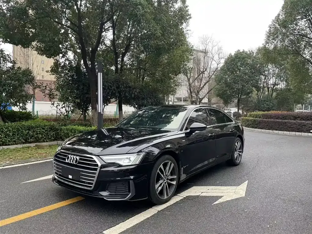 Audi A6L 2021 из CN, фото 3