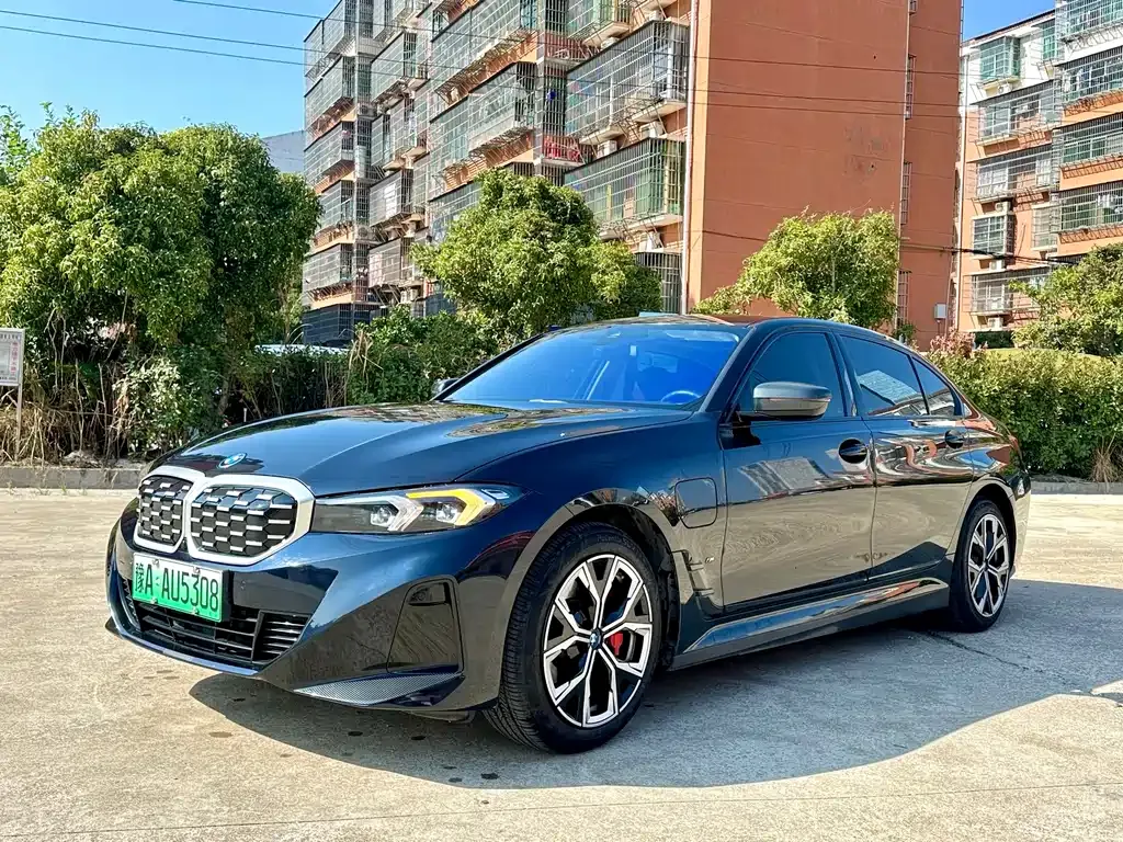 BMW i3 2022 из CN, фото 1