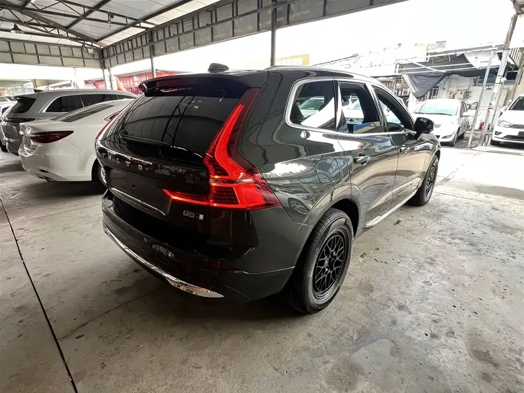 Volvo XC60 2022 из CN, фото 4