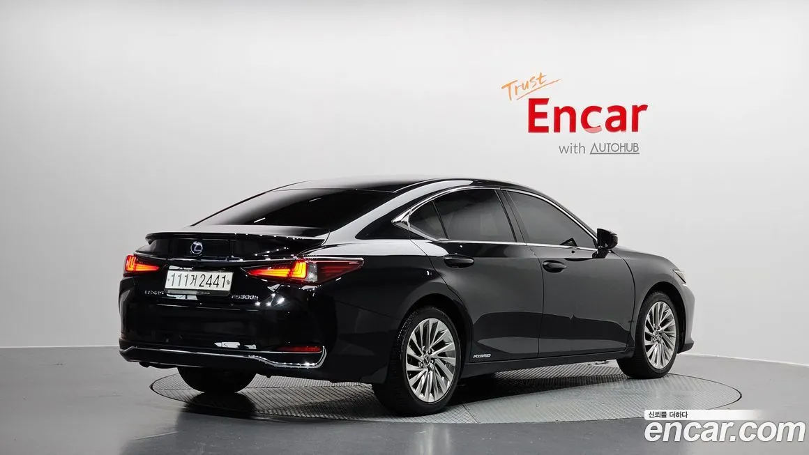 Lexus ES 2021 из KR, фото 2