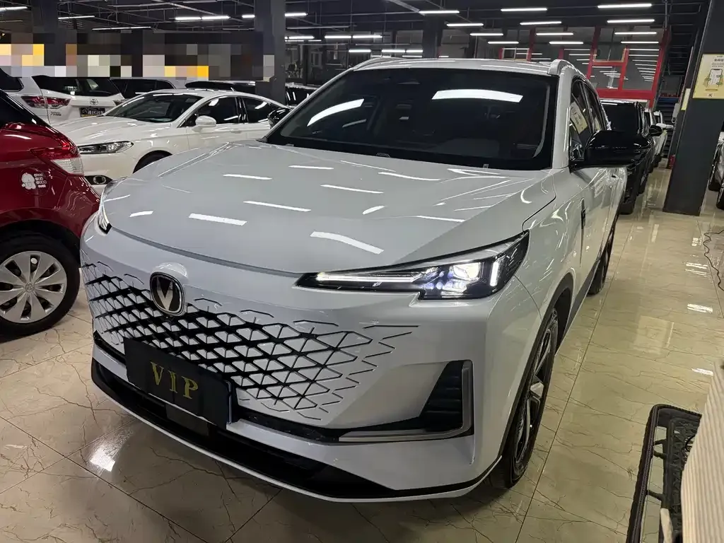 Changan CS55PLUS — фото 1
