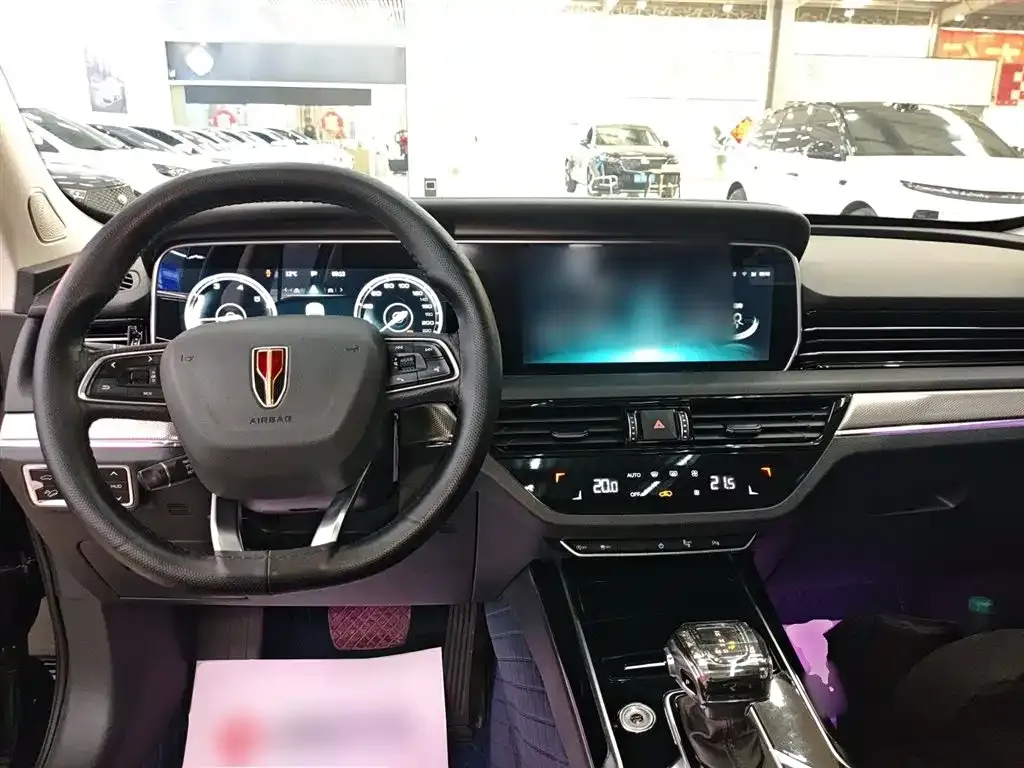 Hongqi HS5 — фото 10