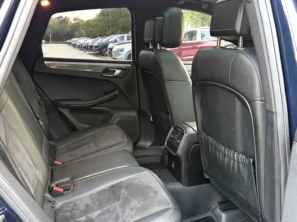 Porsche Macan 2021 из CN, фото 6