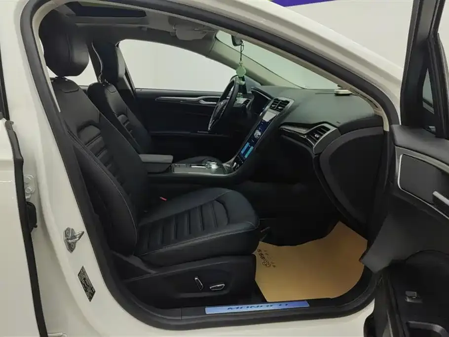 Ford Mondeo 2022 из CN, фото 8