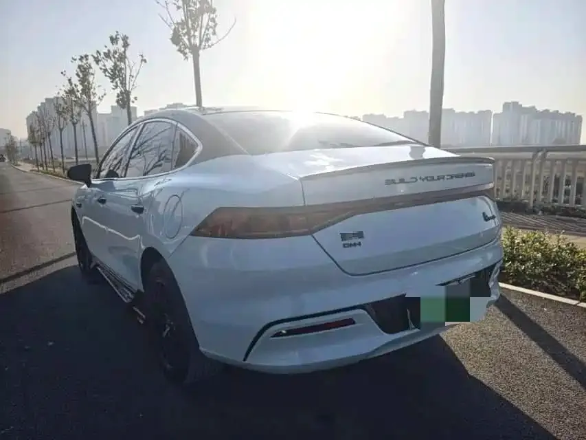 BYD Qin PLUS 2023 из CN, фото 9