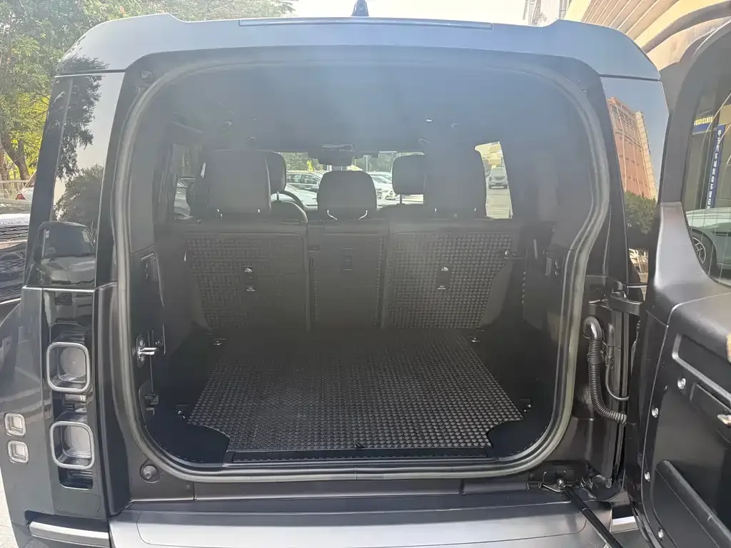 Land Rover Defender 2023 из CN, фото 10