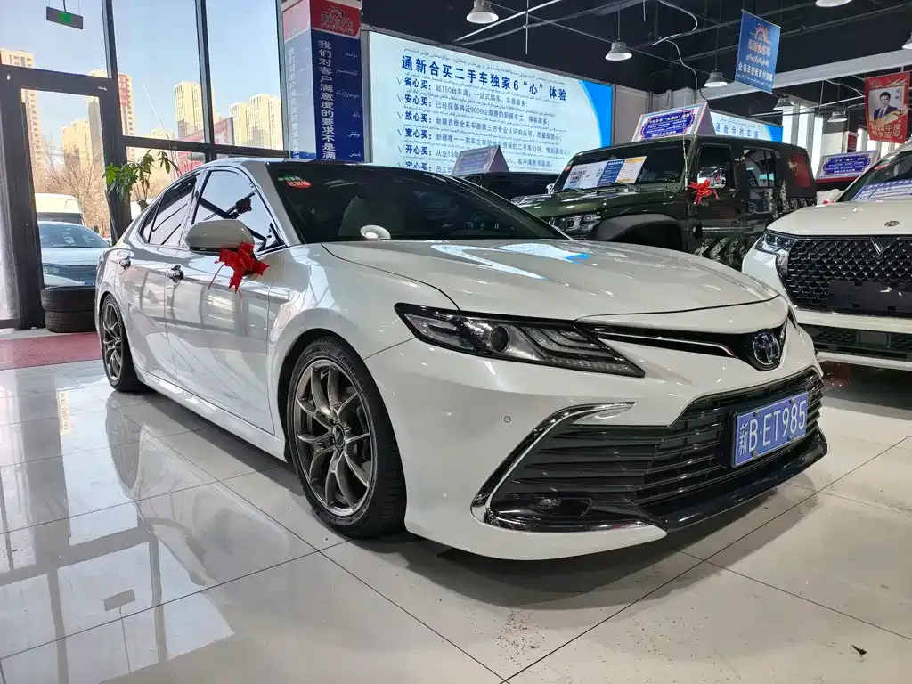 Toyota Camry 2023 из CN, фото 3