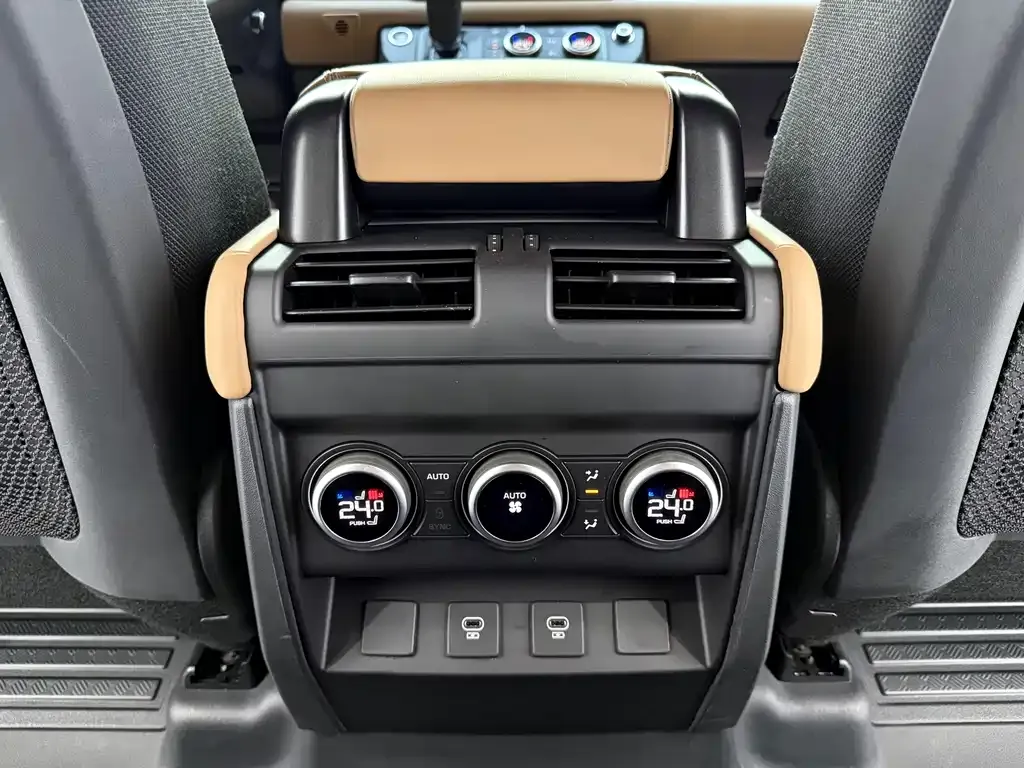 Land Rover Defender 2025 из CN, фото 8