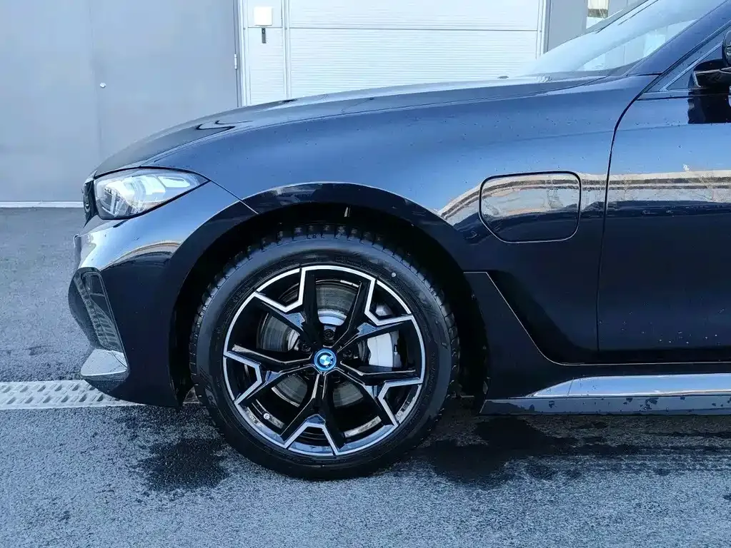 BMW i3 2025 из CN, фото 7