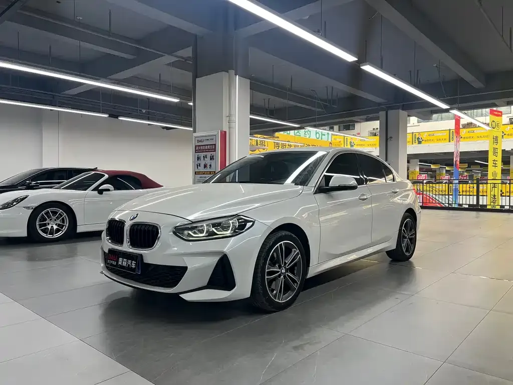 BMW 1 Series — фото 1