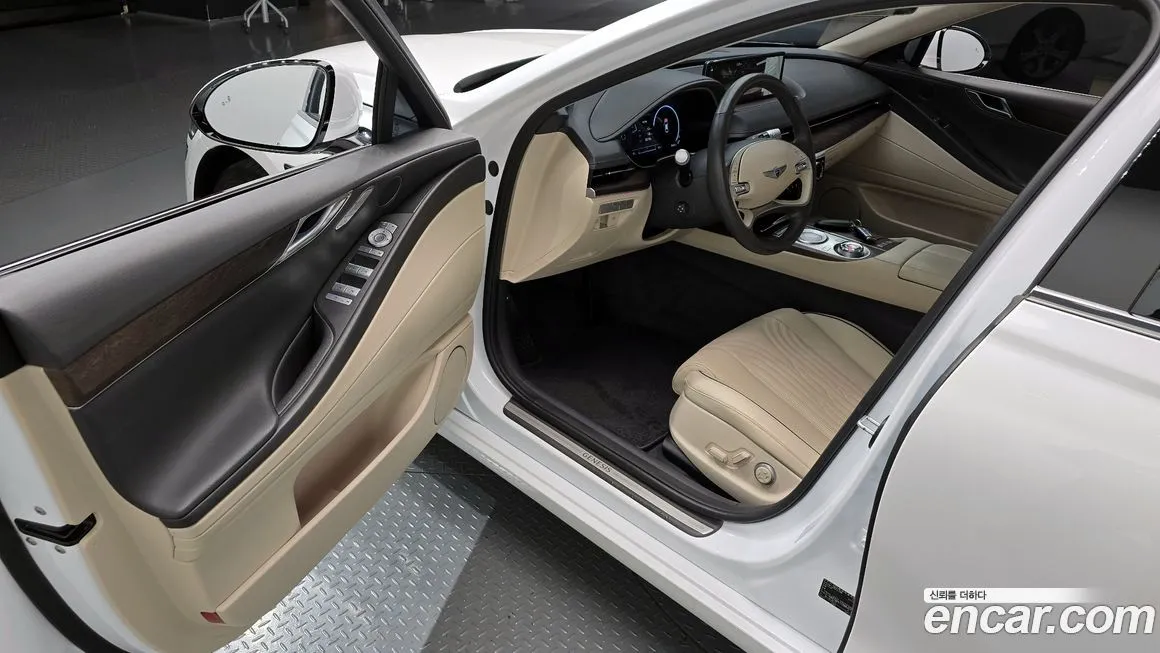 Genesis G80 — фото 10