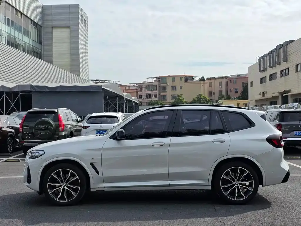 BMW X3 2023 из CN, фото 4