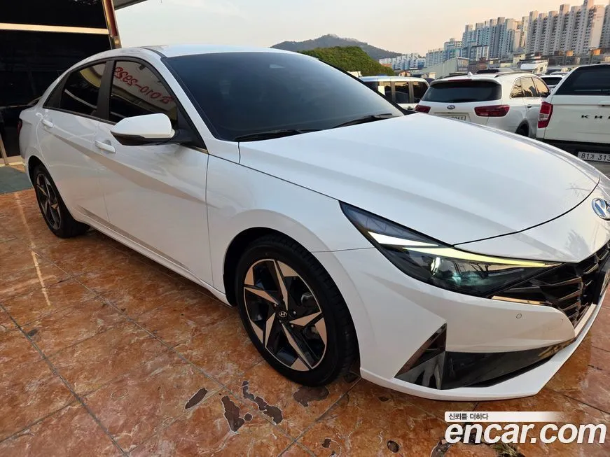 Hyundai AVANTE — фото 2