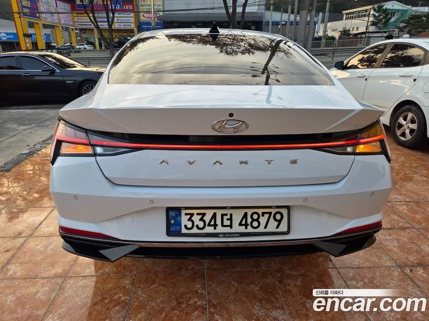 Hyundai AVANTE — фото 4