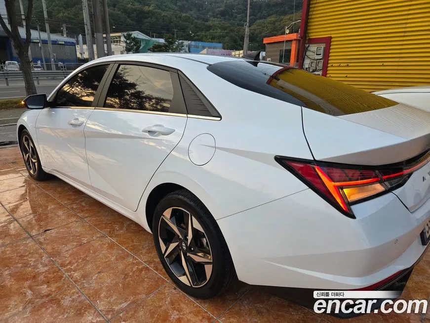 Hyundai AVANTE — фото 5