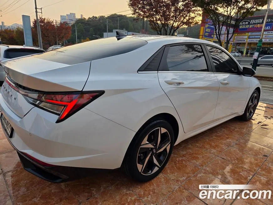 Hyundai AVANTE — фото 6