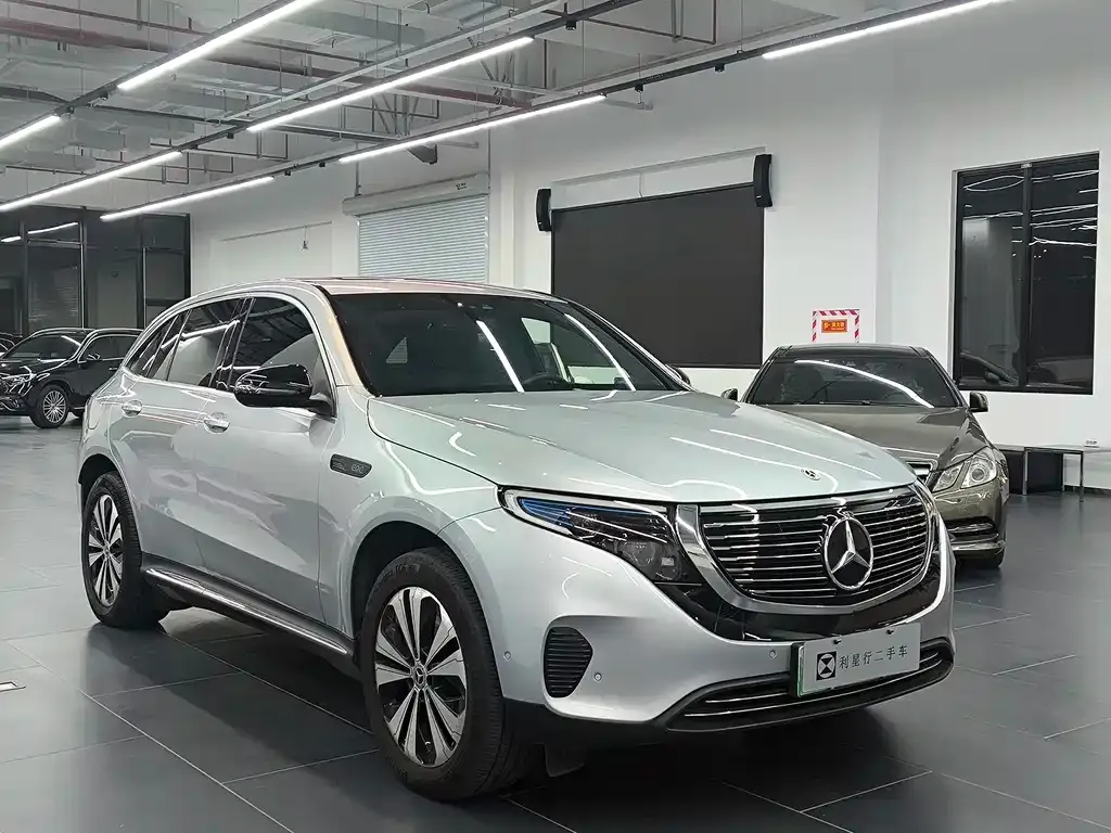 Mercedes-Benz EQC — фото 3