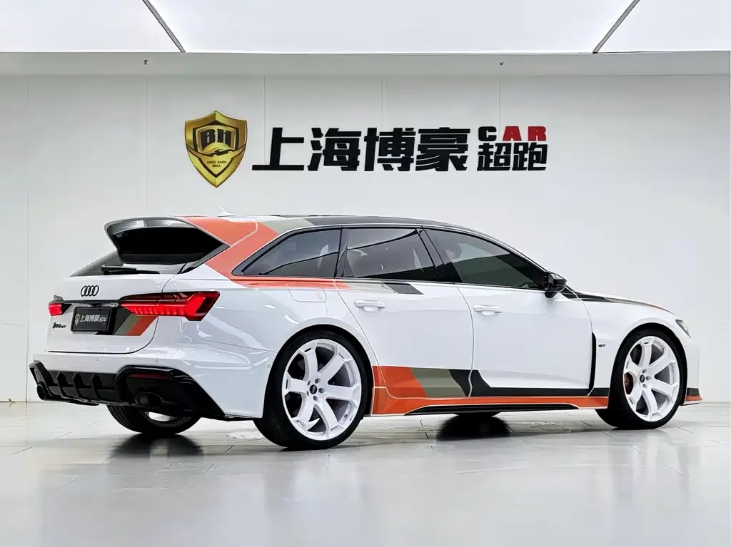 Audi RS 6 2025 из CN, фото 4