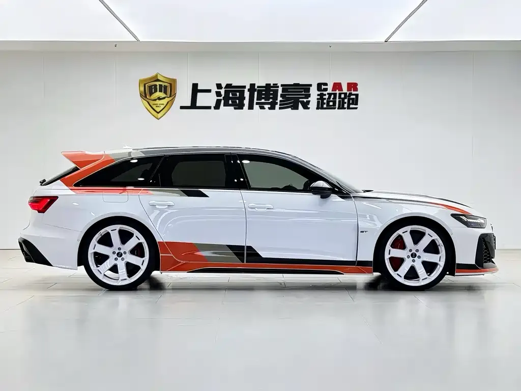 Audi RS 6 2025 из CN, фото 7