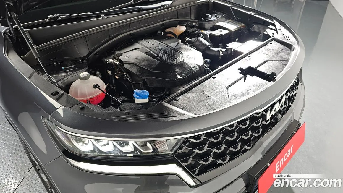 Kia Sorento — фото 6