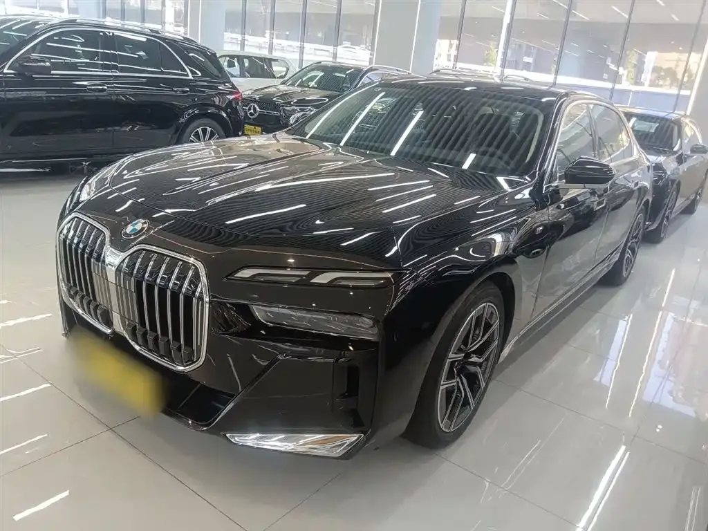 BMW 7 Series 2025 из CN, фото 2