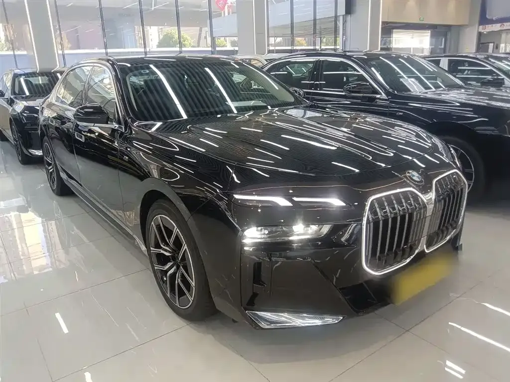 BMW 7 Series 2025 из CN, фото 4