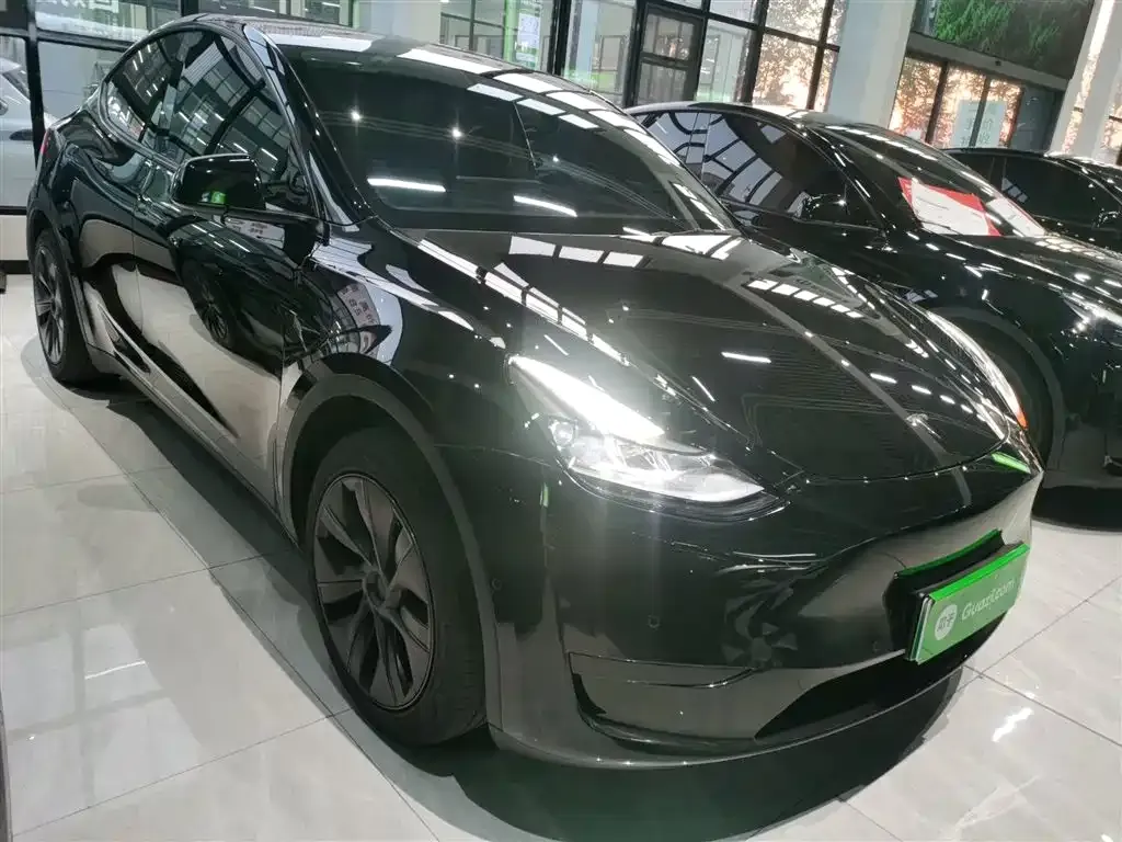 Tesla Model Y 2023 из CN, фото 4