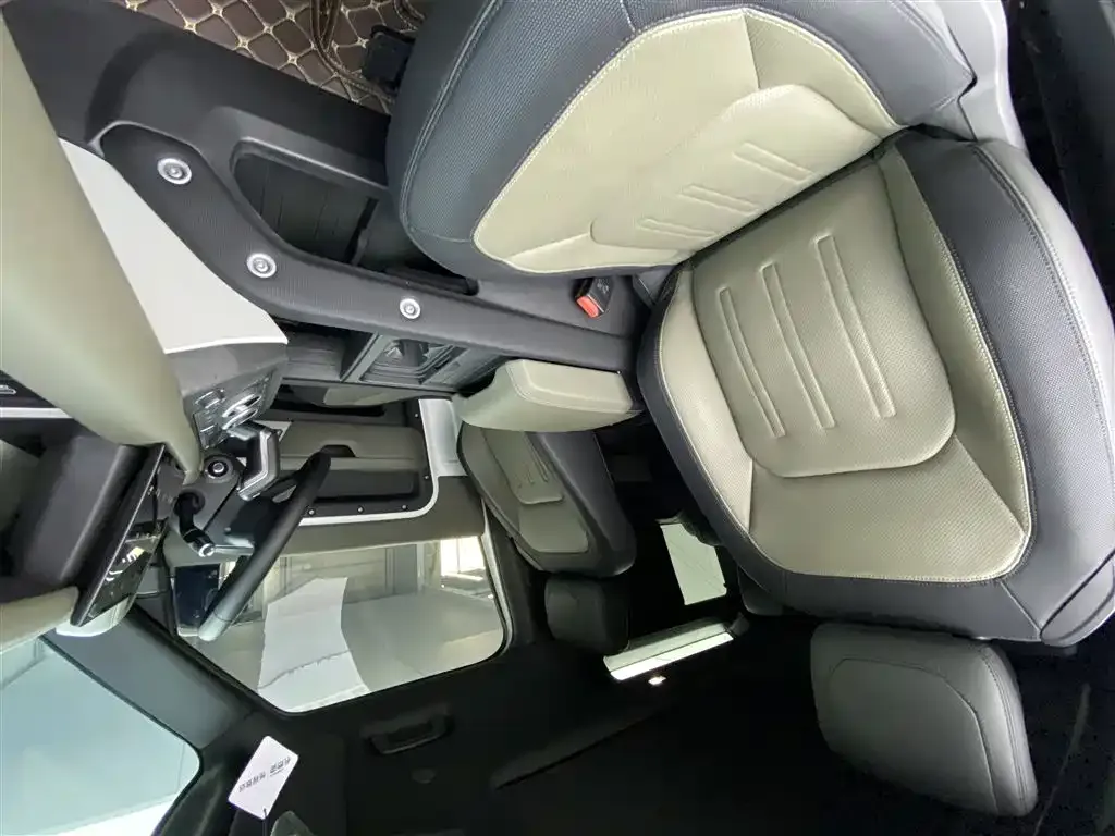 Land Rover Defender 2022 из CN, фото 7