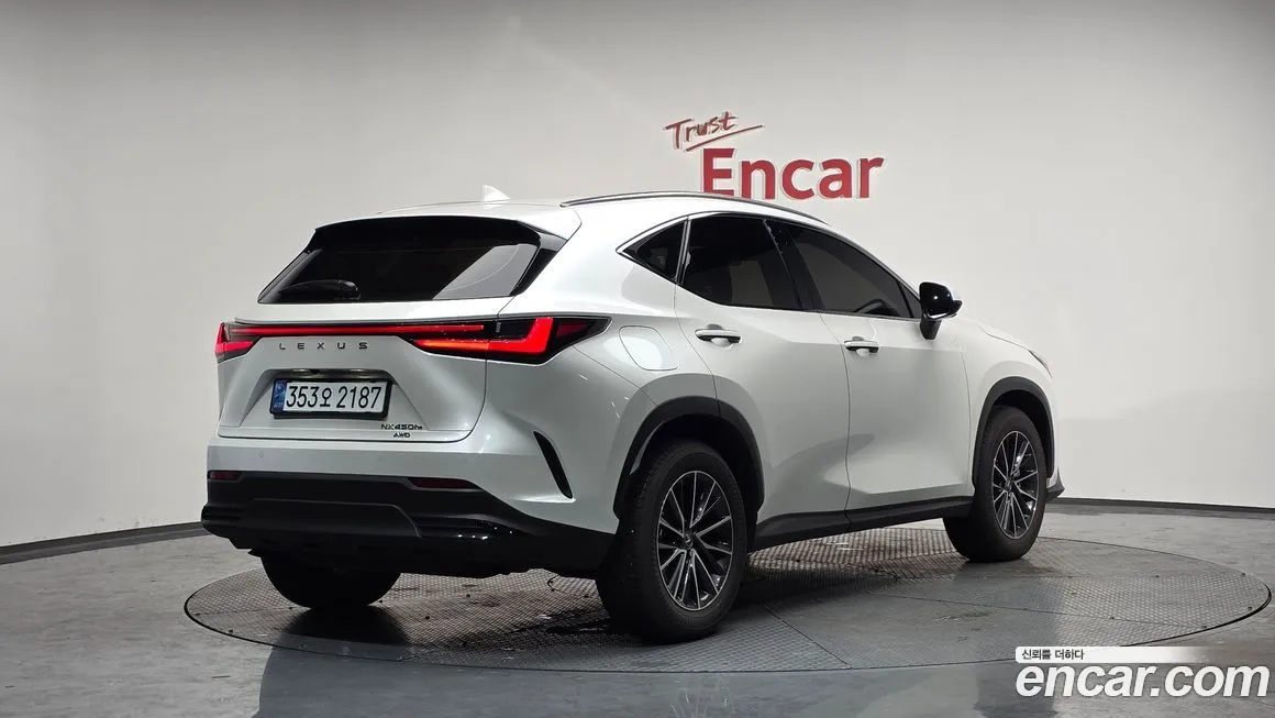 Lexus NX 2025 из KR, фото 2