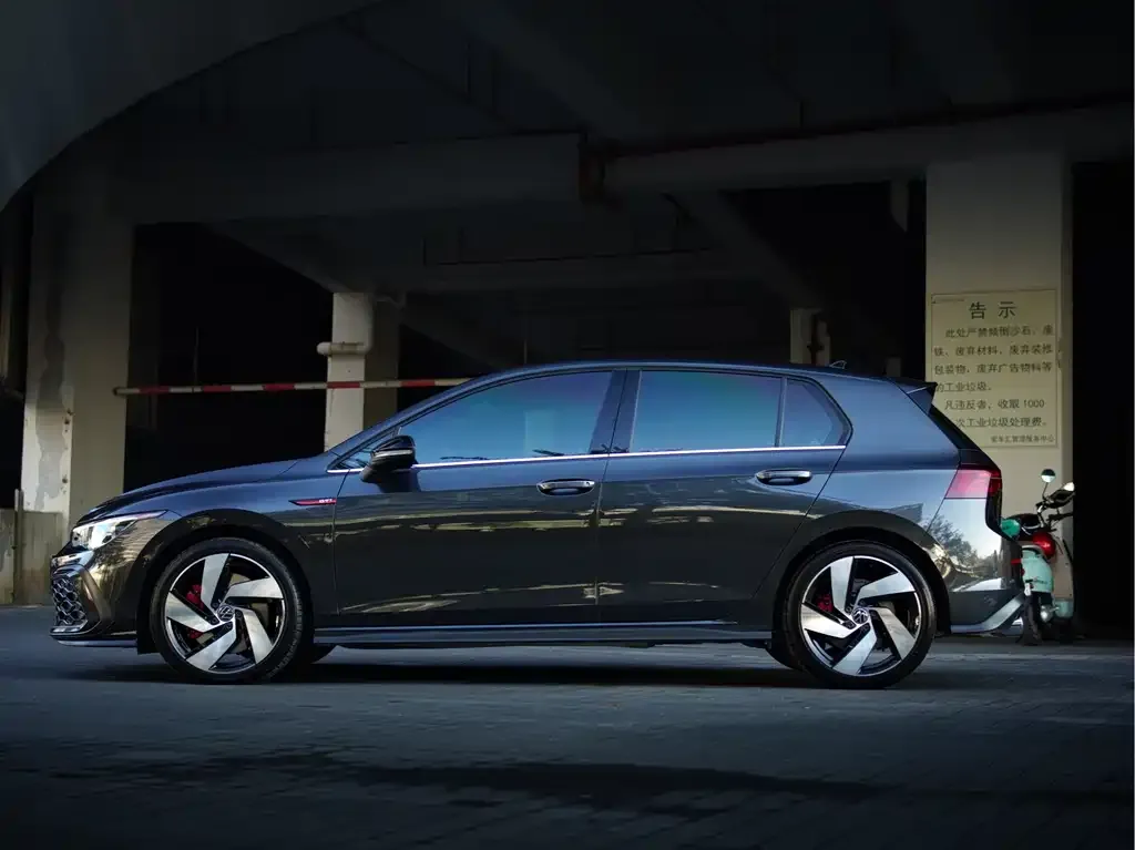 Volkswagen Golf GTI 2022 из CN, фото 6