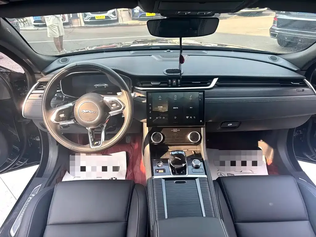 Jaguar XFL 2022 из CN, фото 7