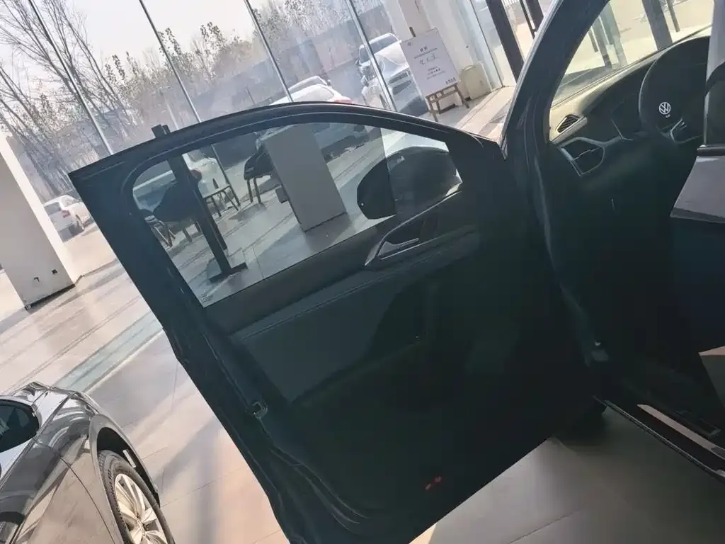 Volkswagen Tharu 2023 из CN, фото 8