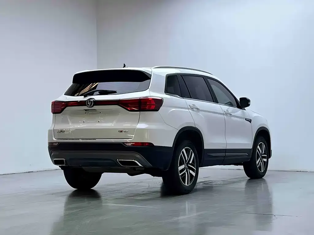 Changan CS75 — фото 10