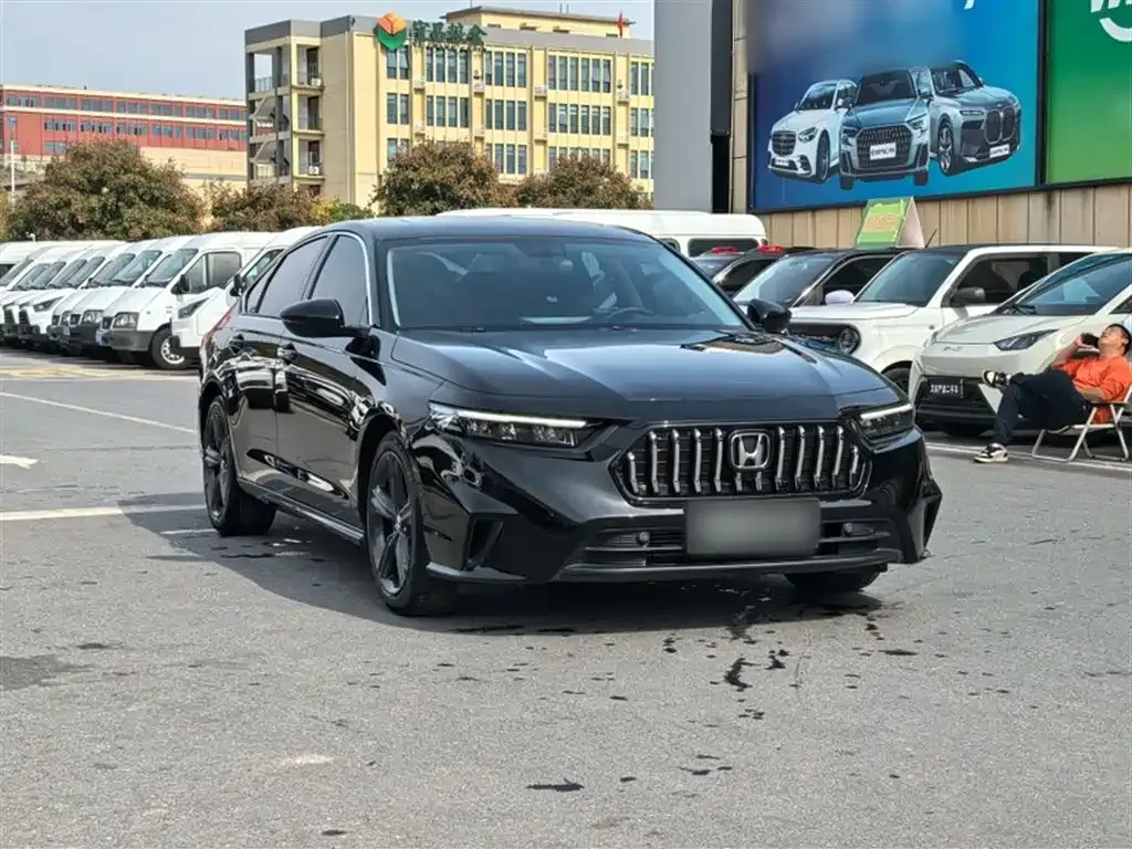 Honda Inspire 2025 из CN, фото 4