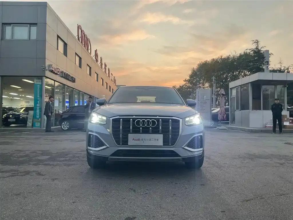 Audi Q2L 2023 из CN, фото 2